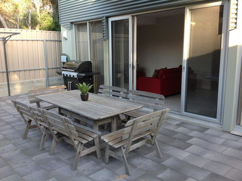 Elandra Holiday Home - Holiday Find 17