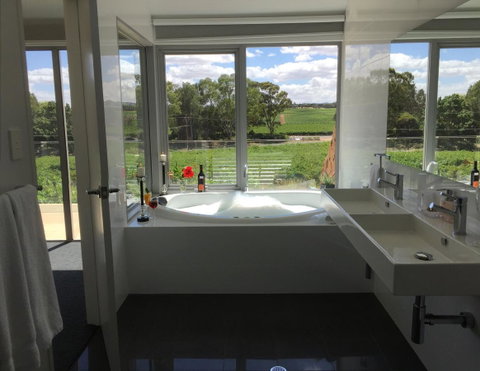 Barossa Shiraz Estate - Holiday Find 39