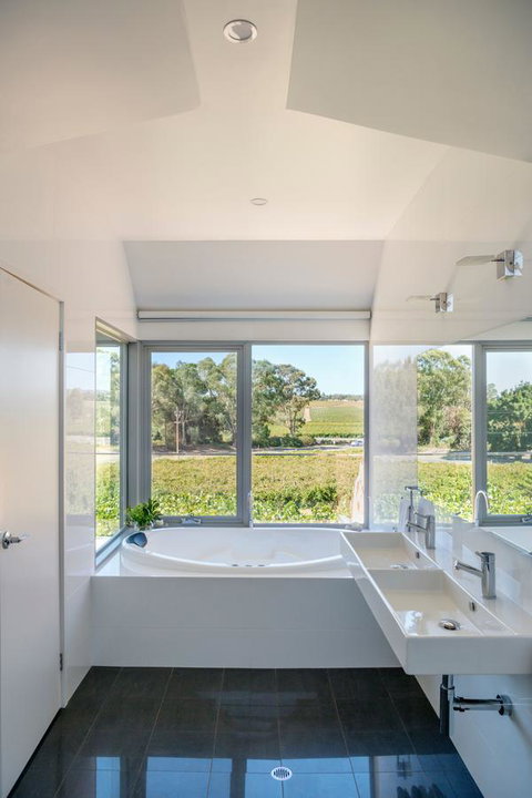 Barossa Shiraz Estate - Holiday Find 21