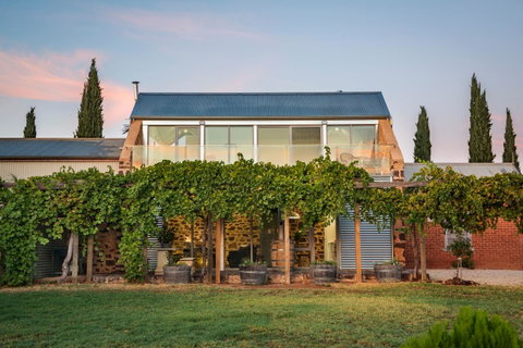 Barossa Shiraz Estate - Holiday Find 1