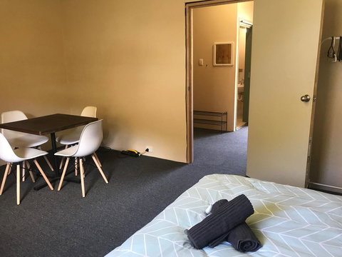 Longwood Retreat - Holiday Find 5