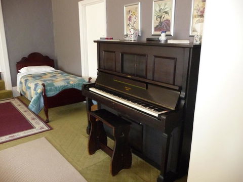 Country Bakehouse Accommodation - Holiday Find 16
