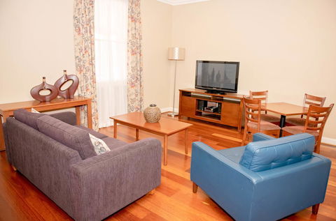 Whyalla Playford Apartments - Holiday Find 8