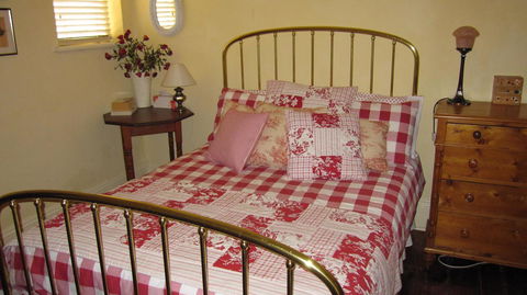 Gainsborough Cottage - Holiday Find 3