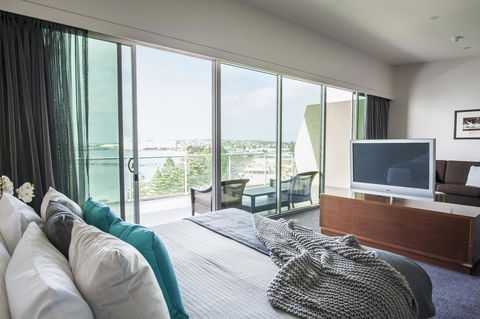 Port Lincoln Hotel - Holiday Find 36