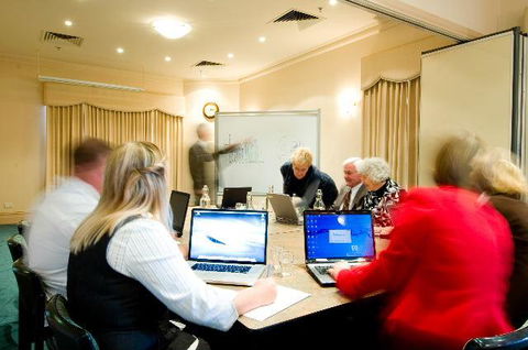 Loxton Community Hotel Motel - Holiday Find 18