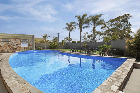Adelaide Road Motor Lodge - Holiday Find 0