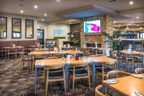 Vine Inn Barossa - Holiday Find 24