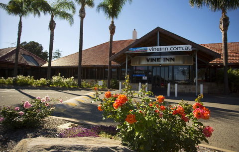 Vine Inn Barossa - Holiday Find 27
