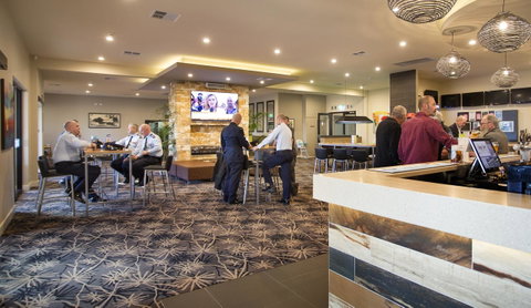Vine Inn Barossa - Holiday Find 39