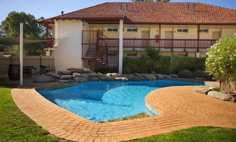 Vine Inn Barossa - Holiday Find 28