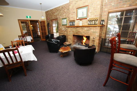 Clare Central - Holiday Find 25