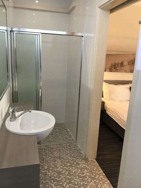 Robetown Motor Inn & Apartments - Holiday Find 23