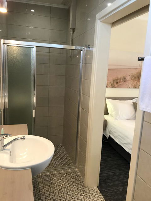 Robetown Motor Inn & Apartments - Holiday Find 34