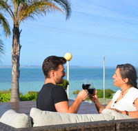 Kangaroo Island Seaside Inn - Holiday Find