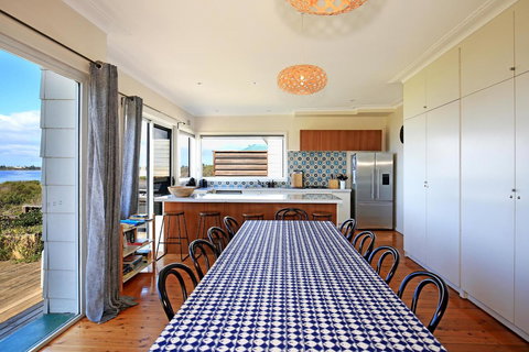Culburra Beachhouse - Holiday Find 18