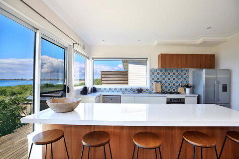 Culburra Beachhouse - Holiday Find 13