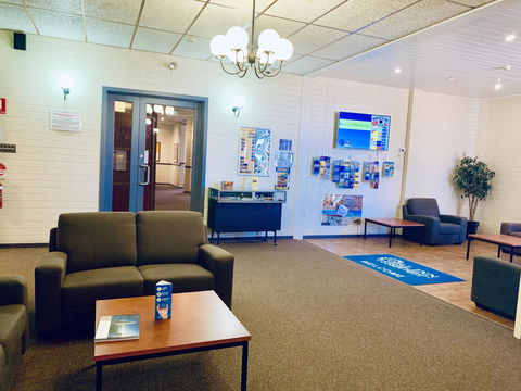 Opal Inn Hotel, Motel, Caravan Park - Holiday Find 32