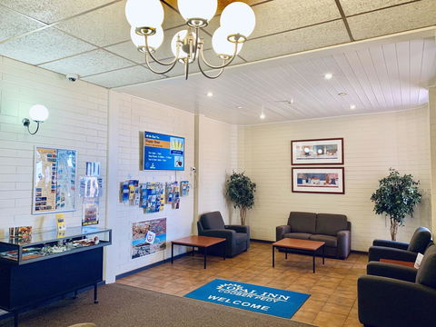 Opal Inn Hotel, Motel, Caravan Park - Holiday Find 31