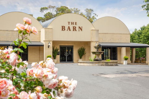 The Barn Accommodation - Holiday Find 6