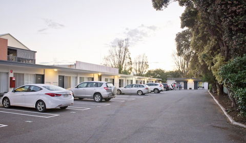 Victor Harbor City Inn - Holiday Find 17