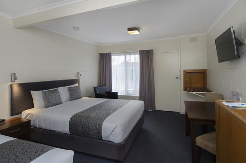 Victor Harbor City Inn - Holiday Find 33