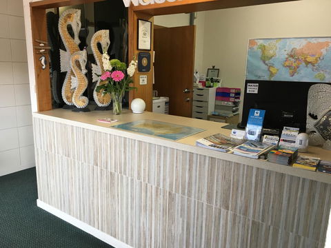 Victor Harbor City Inn - Holiday Find 6