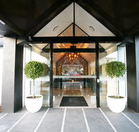 Ellen Hotel - Holiday Find
