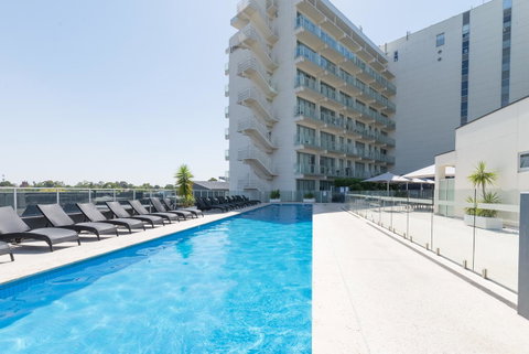 Ther-Rich Elegant 1BR Apartment In Walkerville - Holiday Find 34