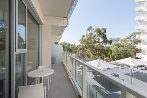 Ther-Rich Elegant 1BR Apartment In Walkerville - Holiday Find 29