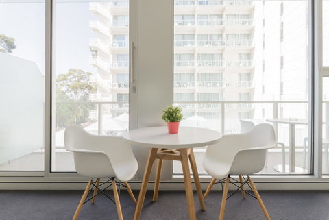 Ther-Rich Elegant 1BR Apartment In Walkerville - Holiday Find 15