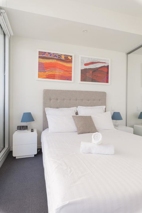 Ther-Rich Elegant 1BR Apartment In Walkerville - Holiday Find 5