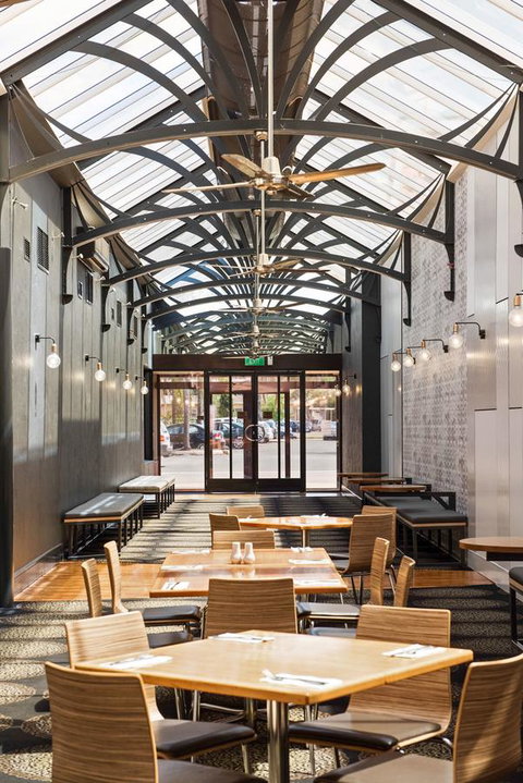 Berri Hotel - Holiday Find 3