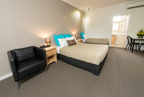 Berri Hotel - Holiday Find 42