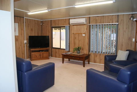 Ardrossan Caravan Park - Holiday Find 26