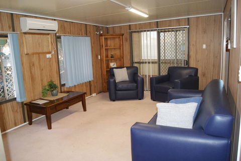 Ardrossan Caravan Park - Holiday Find 28