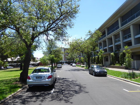 ADELAIDE CENTRAL APARTMENT - 3BR, 2BATH & CARPARK - Holiday Find 35