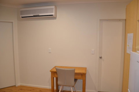 ADELAIDE CENTRAL APARTMENT - 3BR, 2BATH & CARPARK - Holiday Find 10