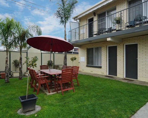 Comfort Inn Victor Harbor - Holiday Find 1