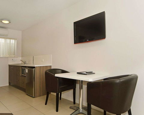 Comfort Inn Victor Harbor - Holiday Find 7