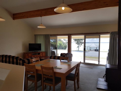 Barmera Lake Resort Motel - Holiday Find 6