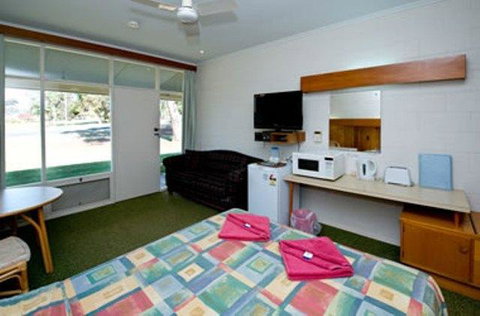 Barmera Lake Resort Motel - Holiday Find 15