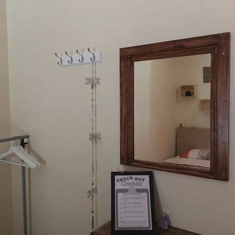 KI Dragonfly Guesthouse - Holiday Find 16