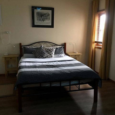 KI Dragonfly Guesthouse - Holiday Find 32