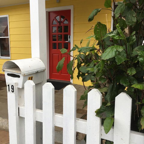 KI Dragonfly Guesthouse - Holiday Find 0