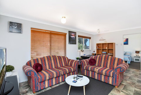 Casa Capri - Aldinga Beach - C21 SouthCoast Holidays - Holiday Find 2