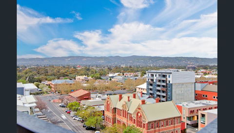 ONE Adelaide CBD - Holiday Find 31