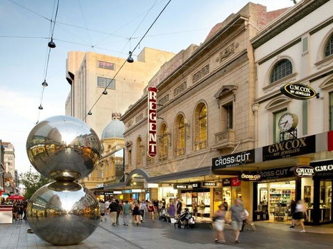 ONE Adelaide CBD - Holiday Find 37