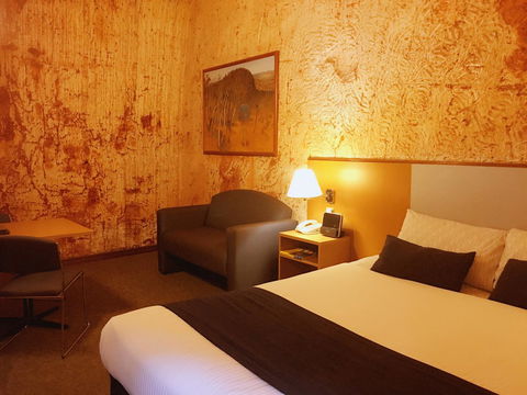 Desert Cave Hotel - Holiday Find 41