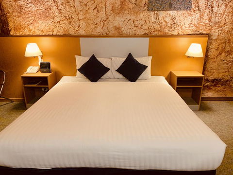 Desert Cave Hotel - Holiday Find 1